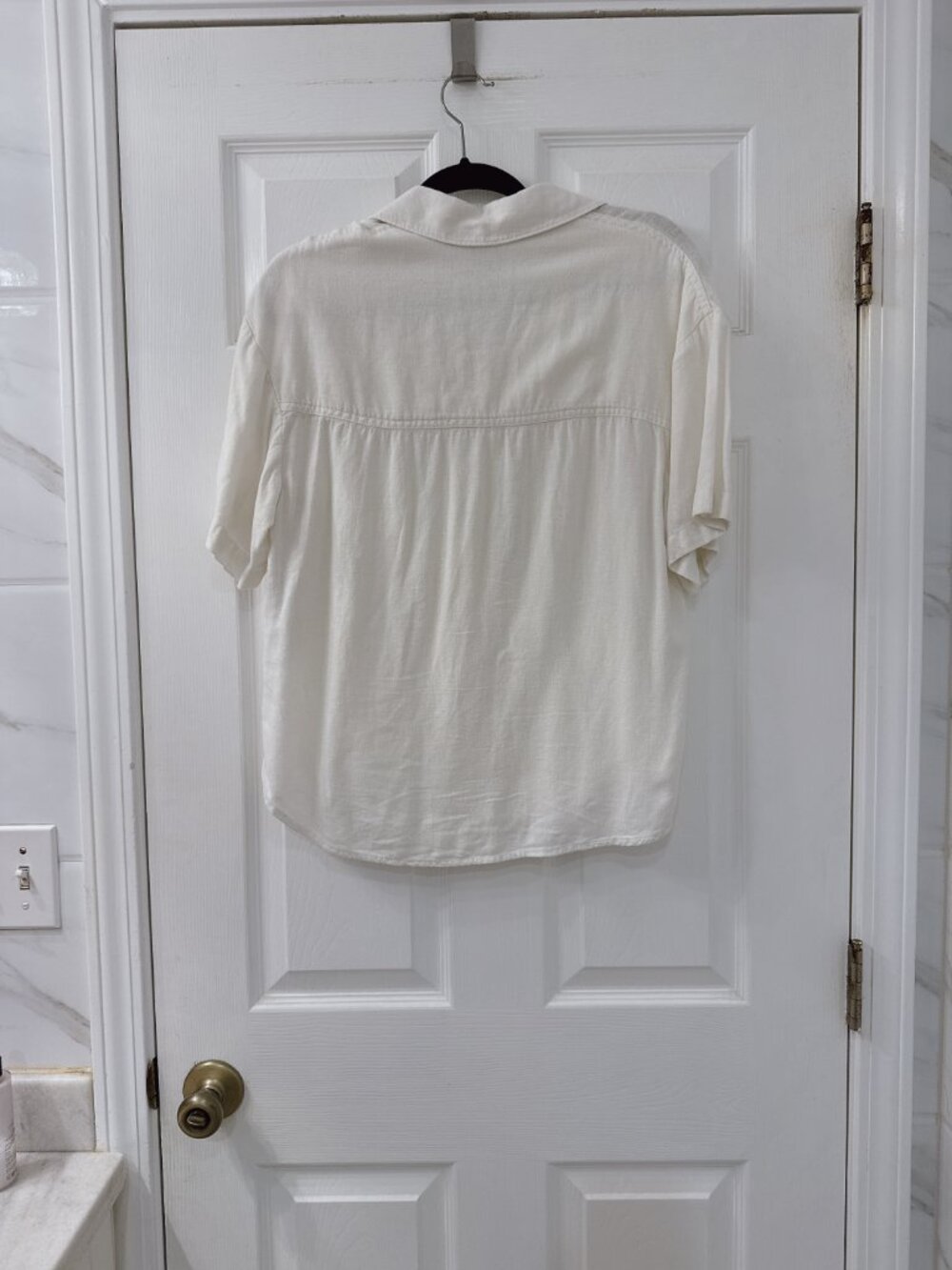 Abercrombie & Fitch White Linen Button-Down Shirt - Picture 2 of 4